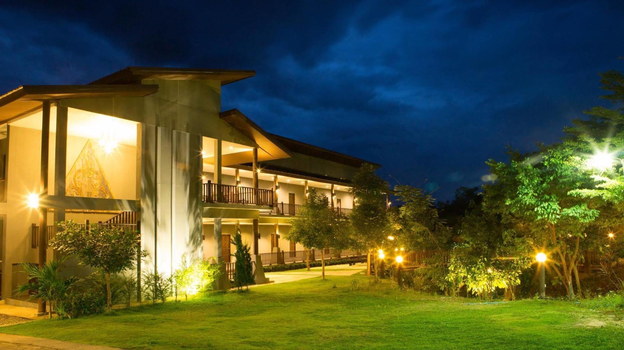 Baan Pailyn Resort Lamphun Li Экстерьер фото